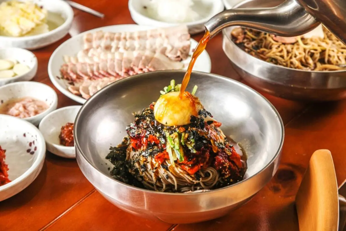 강릉 현지인 맛집 | 3대째 이어온 막국수 맛집 &#x27;대동면옥&#x27; 썸내일